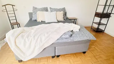 Ein Bett oder Betten in einem Zimmer der Unterkunft Modernes Apt im Nordschwarzwald