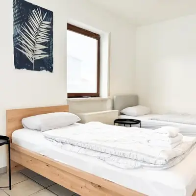 modern living studios Karlsbad