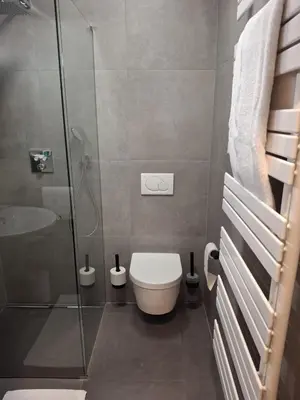 Ein Badezimmer in der Unterkunft Hotel am Hardtsee