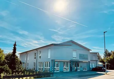 Das Gebäude in dem sich das Hotel befindet