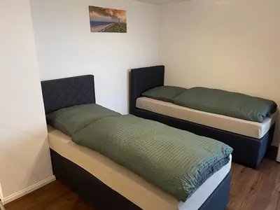 Ein Bett oder Betten in einem Zimmer der Unterkunft Top möblierte Wohnung in Brühl