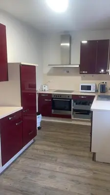 Küche/Küchenzeile in der Unterkunft Top möblierte Wohnung in Brühl