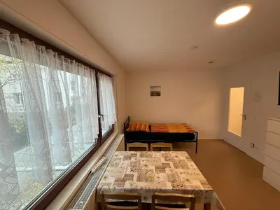 Ein Bett oder Betten in einem Zimmer der Unterkunft Nice and quiet studio apartment in a central location