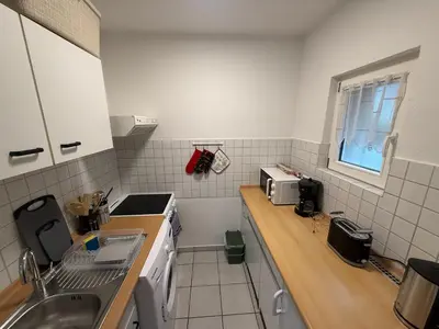Küche/Küchenzeile in der Unterkunft Nice and quiet studio apartment in a central location