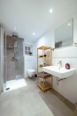 Ein Badezimmer in der Unterkunft Modernes Altstadt-Juwel