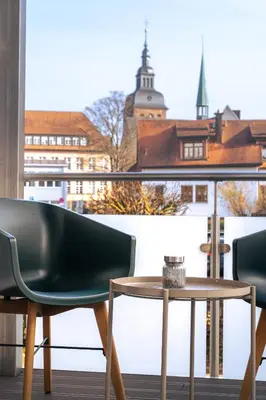 Ein Balkon oder eine Terrasse in der Unterkunft Modernes Altstadt-Juwel