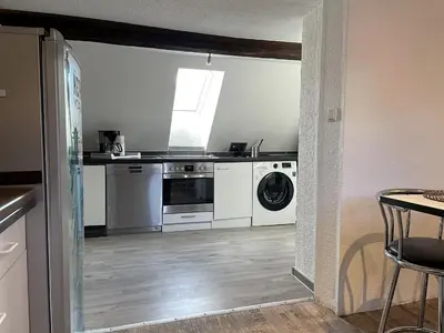 Küche/Küchenzeile in der Unterkunft gemütliche Ferienwohnung an der Enz