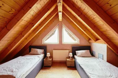Ein Bett oder Betten in einem Zimmer der Unterkunft Ferienwohnung Lisa 95qm, angenehm ruhig