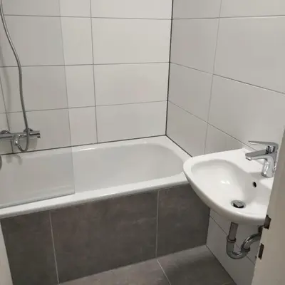 Ein Badezimmer in der Unterkunft MZK Maier Günstig Zentral Einfach 75qm