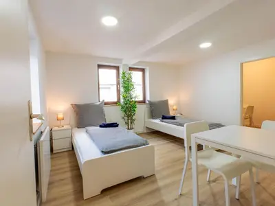Ein Sitzbereich in der Unterkunft bookandstay24 Rossdorf II ganzes Haus bei Darmstadt, Frankfurt, Rhein Main Gebiet