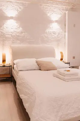 Ein Bett oder Betten in einem Zimmer der Unterkunft namastay! Gartensuite in bester Lage Mannheims