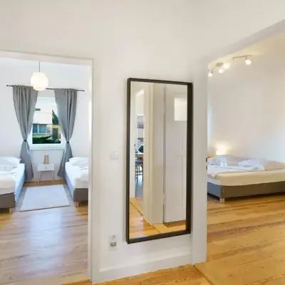 charming living - Parking - MA - PFALZ - A61