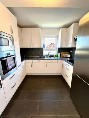 Küche/Küchenzeile in der Unterkunft Ganze Wohnung - Küche - Balkon - Parkplatz - WLAN - bis zu 6 Personen