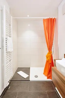 Ein Badezimmer in der Unterkunft Hotel Goll Pforzheim-Niefern