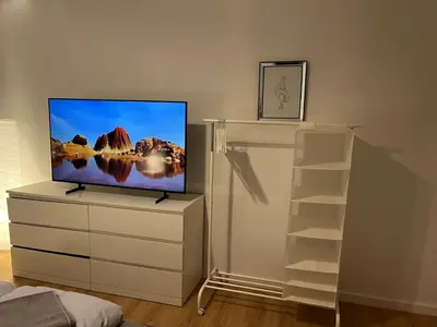 TV/Unterhaltungsangebot in der Unterkunft Süße Marie Durlach 12