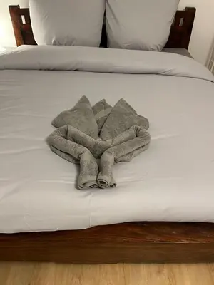 Ein Bett oder Betten in einem Zimmer der Unterkunft Süße Marie Durlach 13
