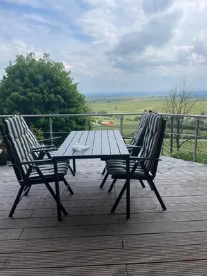 Ein Balkon oder eine Terrasse in der Unterkunft Ferienhaus Lindenallee 20