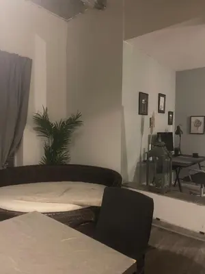 Ein Sitzbereich in der Unterkunft Unique loft for 8