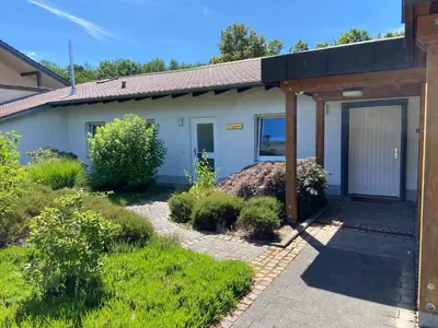 Ein Garten an der Unterkunft Ferienhaus Mayer Dahn Wohnung Neven