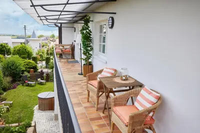Ein Garten an der Unterkunft Winzerlodge, Wohnung Merlot