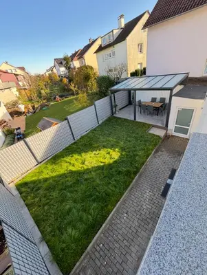Ein Garten an der Unterkunft Nisay Home - 4 Room Apartment - N1