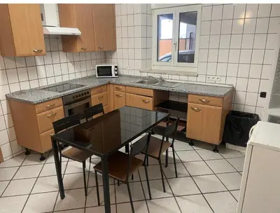 Küche/Küchenzeile in der Unterkunft Monteurwohnungen in Bockenheim