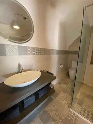 Ein Badezimmer in der Unterkunft Burg Stettenfels