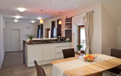 Küche/Küchenzeile in der Unterkunft Gästezimmer im FamilienWeingut Räder