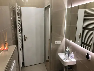 Ein Badezimmer in der Unterkunft Monteurhaus 5 Zimmer