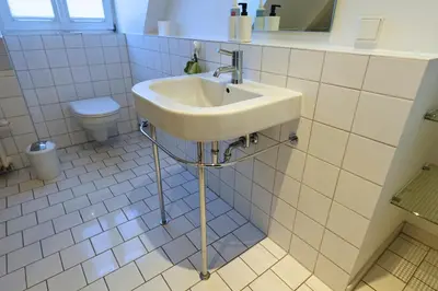 Ein Badezimmer in der Unterkunft Quadrate Hostel Mannheim Z6 Denkmalschutz