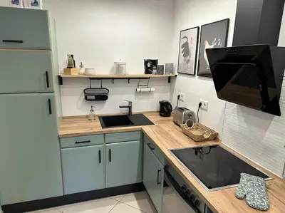 Küche/Küchenzeile in der Unterkunft Zuhause auf Zeit in Mainz