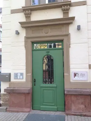 Eine Fassade oder ein Eingang zu Boardinghouse Luise 5