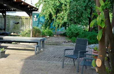 Ein Garten an der Unterkunft Ferienwohnung in charmantem Fachwerkhaus