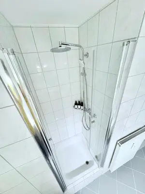 Ein Badezimmer in der Unterkunft RelaxStay - SkyView - Smart-TV - WiFi