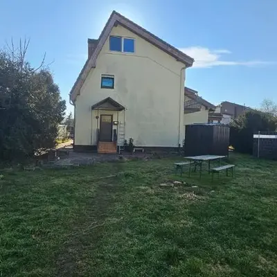 Schöne Wohnung mit Kamin