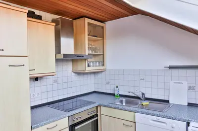 Küche/Küchenzeile in der Unterkunft Ferienwohnung Höger Monteurwohnung