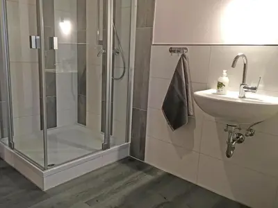 Ein Badezimmer in der Unterkunft Monteurswohnung
