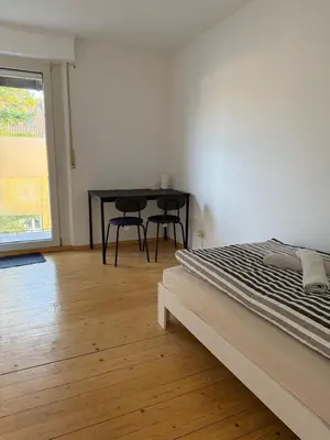 Ein Bett oder Betten in einem Zimmer der Unterkunft Monteur- und Ferienwohnung Landau - Südliche Weinstraße