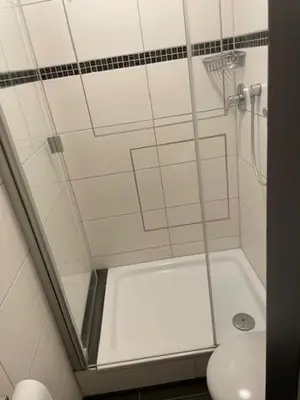 Ein Badezimmer in der Unterkunft Gaststätte Wiesengrund