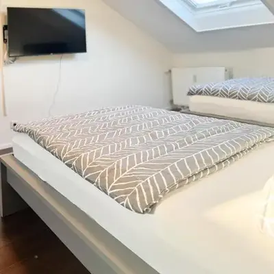Moderne DG Wohnung in Linkenheim