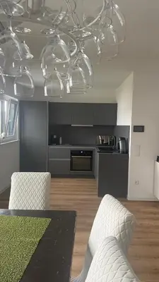 Küche/Küchenzeile in der Unterkunft Moderne Ferienwohnung Bad Rappenau Verdistraße 9