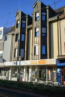 Das Gebäude in dem sich die Ferienwohnung befindet