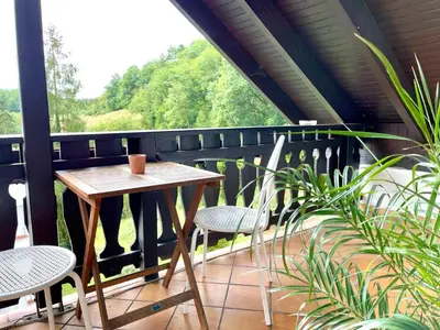 Ein Balkon oder eine Terrasse in der Unterkunft Odw homes - naturnahe Wohnung im Landhaus