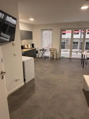 Küche/Küchenzeile in der Unterkunft Moderne Wohnung für 4 Personen mit extra Schlafzimmer, Wohnzimmer & Balkon