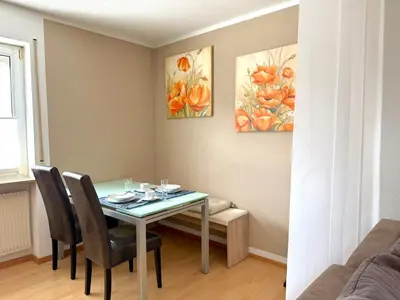 Ein Sitzbereich in der Unterkunft Gemütliche 2 Zimmer Wohnung in Kleinostheim
