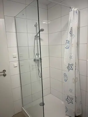 Ein Badezimmer in der Unterkunft Sehr schöne und Modernisierte Wohnung mit moderne Wohnraumlüftung