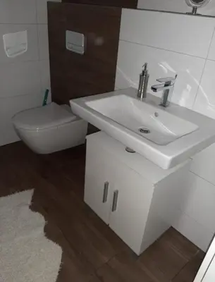 Ein Badezimmer in der Unterkunft Ferienwohnung Zur Flomborner Wutz