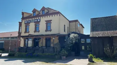 Das Gebäude in dem sich das Bed & Breakfast befindet