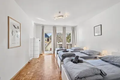 Ein Bett oder Betten in einem Zimmer der Unterkunft MONTEUR - Unterkunft für bis zu 7 Personen in 65479 Raunheim - GG13