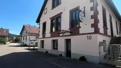 Das Gebäude in dem sich die Ferienwohnung befindet